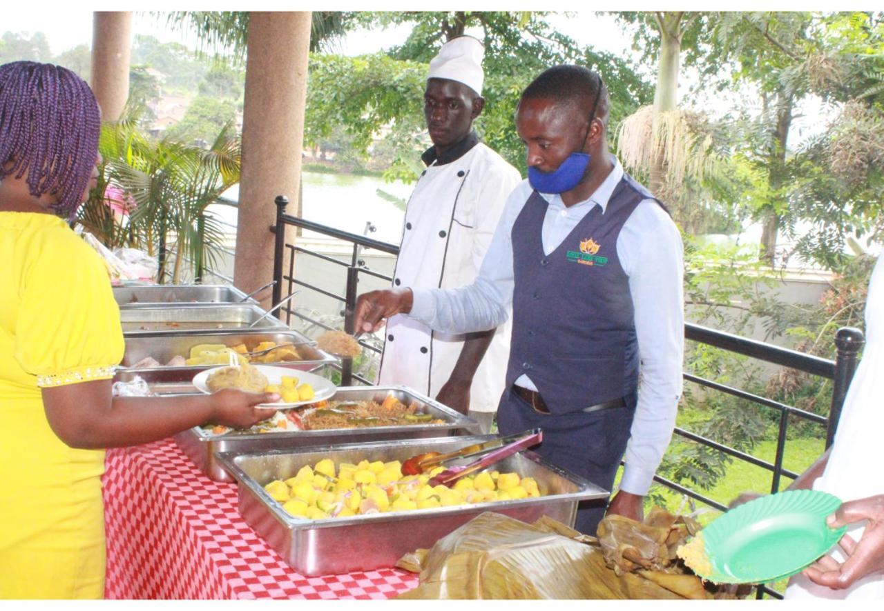 Royal Lake View Gardens Kampala Eksteriør billede