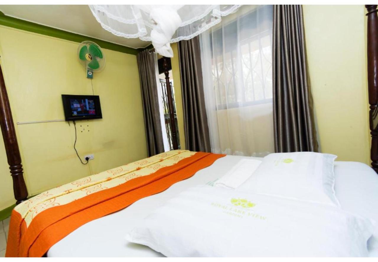 Royal Lake View Gardens Kampala Eksteriør billede