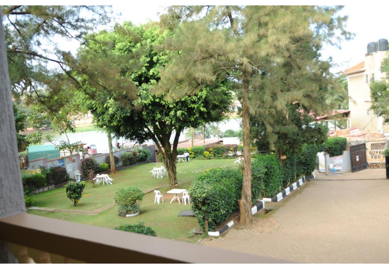 Royal Lake View Gardens Kampala Eksteriør billede