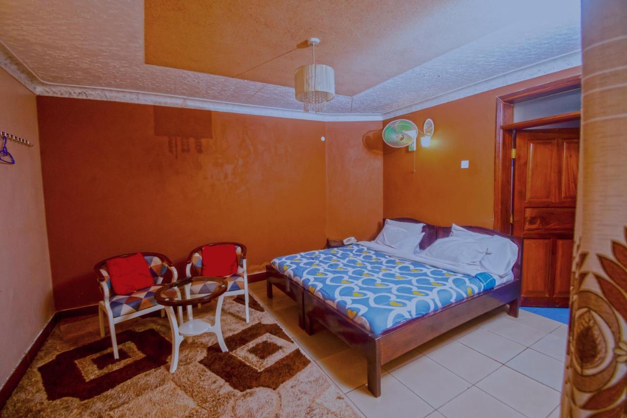 Royal Lake View Gardens Kampala Eksteriør billede